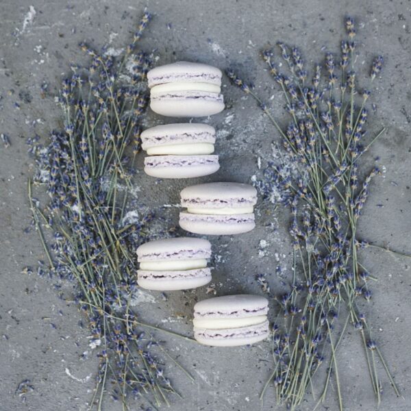 Macarons лавандовые