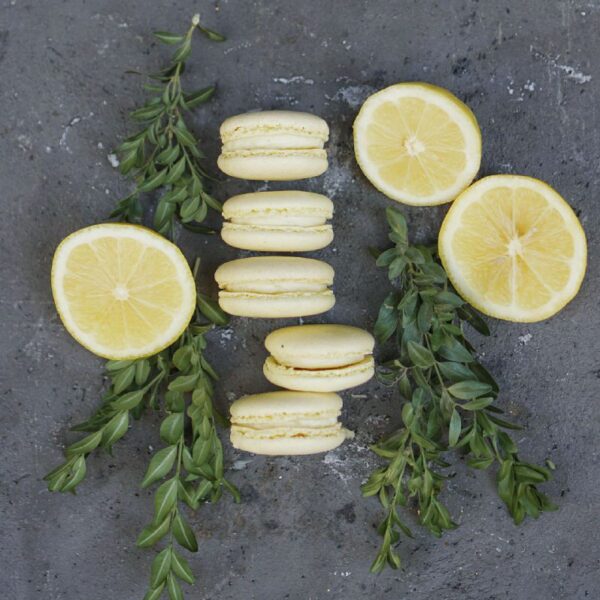 Macarons лимонные